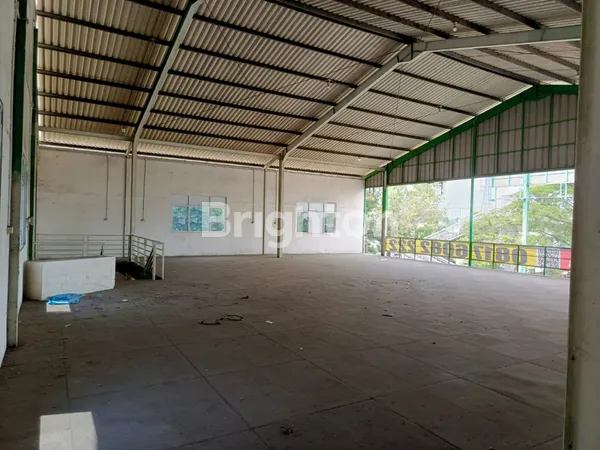 image GEDUNG KOMERSIL COCOK UNTUK SHOWROOM KANTOR DI PURI JAKARTA BARAT (5)