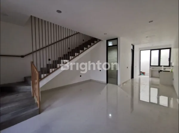 image RUMAH 2 LANTAI BARU GRESS DEKAT MERR JUANDA KUTISARI JEMURSARI NGINDEN GUNUNG ANYAR UPN UBAYA PONDOK CHANDRA PETRA ACITYA (3)