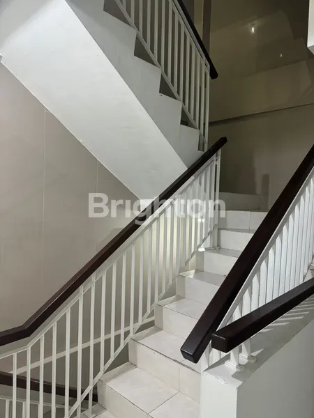 image RUKO 4 LANTAI DI ICON 21 MERR JALAN IR SOEKARNO SUKOLILO SURABAYA TIMUR COCOK UNTUK PERKANTORAN (5)