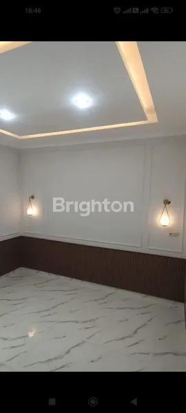 image RUMAH 2 LANTAI BAWAH 2 M DI KUTISARI DEKAT UNIVERSITAS KRISTEN PETRA (2)