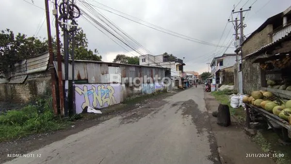 image RUMAH 1 LANTAI DI PINGGIR JALAN BENTENG (2)