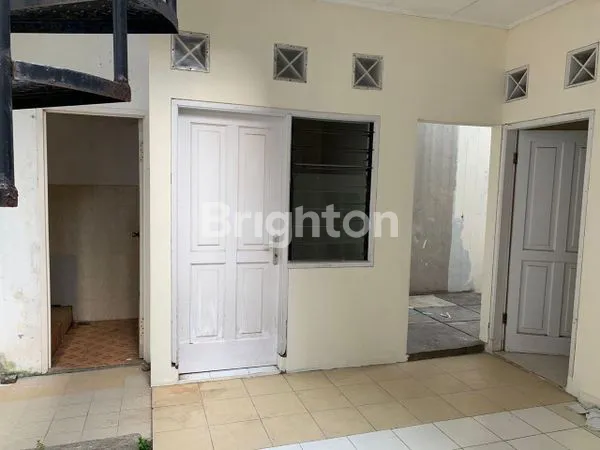 image RUMAH SIAP HUNI DI VILLA 5 (3)