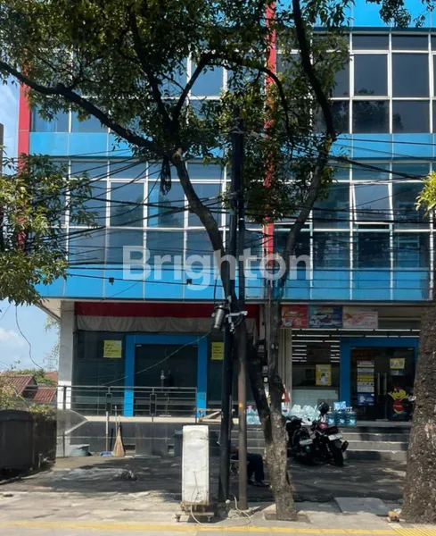 RUKO STRATEGIS JALAN RAYA PASAR MINGGU DEKAT GATOT SUBROTO DAN TB SIMATUPANG JAKARTA SELATAN