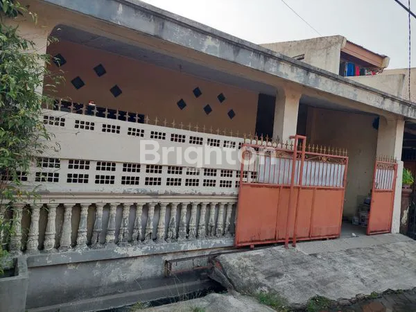 image RUMAH 1,5 LANTAI DI CIMONE (1)