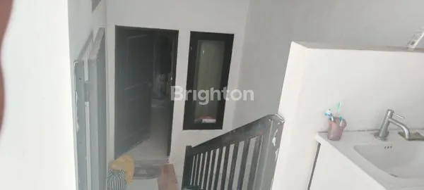 image JUAL RUMAH 2 LANTAI JIMBARAN (4)