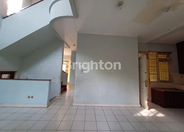 image RUMAH 2 LANTAI TELAGA KAHURIPAN KEMANG BOGOR (3)