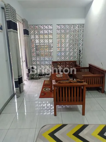 image HOT LISTING (1)