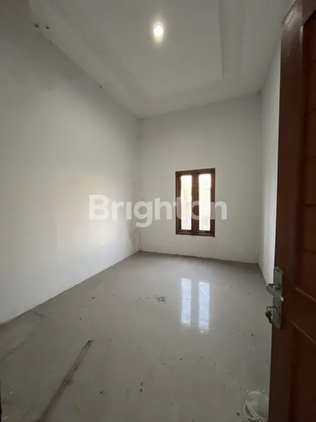 image RUMAH CLUSTER 1 LANTAI STRATEGIS DEKAT TUGU DAN LUWES KARTASURA (4)