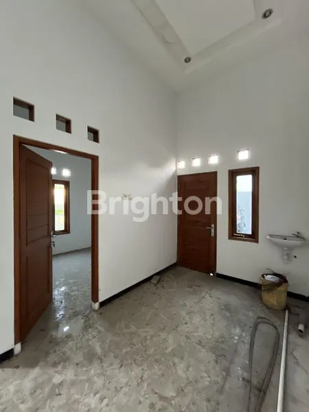 image RUMAH CLUSTER 1 LANTAI STRATEGIS DEKAT TUGU DAN LUWES KARTASURA (6)