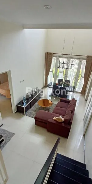 image RUMAH MINIMALIS 2 LANTAI DI ARAYA MALANG (7)