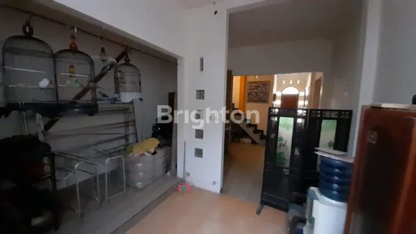 image TURUN HARGA !!! RUMAH 1,5 LANTAI 8 KT COCOK UNTUK KOS-KOSAN DI JL. TELUK CENDRAWASIH  ARJOSARI, KEC. BLIMBING, KOTA MALANG (6)