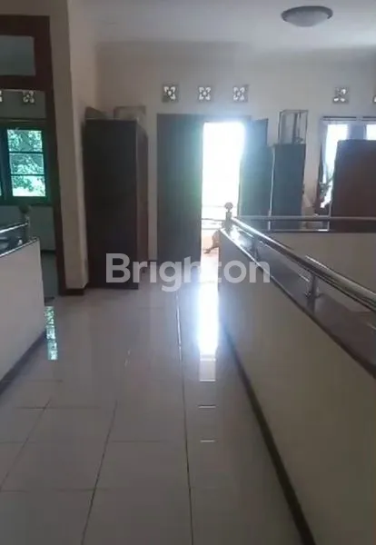 image RUMAH DENGAN LINGKUNGAN NYAMAN DI PANTAI MENTARI (6)