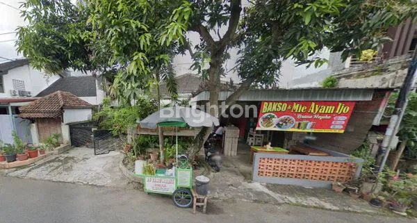Gambar Property DIJUAL RUMAH DI KOMPLEK COLOMBO CATURTUNGGAL DEPOK SLEMAN