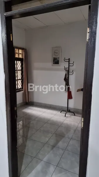 image RUMAH 1 LANTAI TAMAN DUTA DEPOK LUAS LOKASI AMAN DAN STRATEGIS (5)