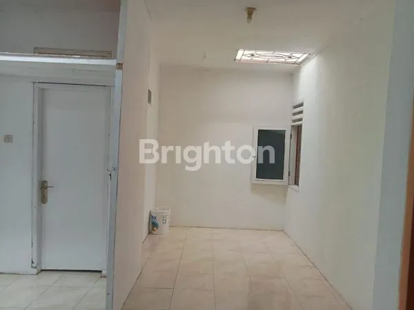 image RUMAH SUDAH RENOVASI, SIAP HUNI KAMPUNG MELAYU - TANGERANG (6)