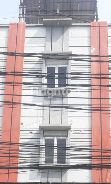 image RUKO BAGUS 3LT,LB240M2,HGB,JALAN 2 MOBIL,GARASI 1MOBIL,COCOK ONLINE,KANTOR,GUDANG DLL,SELANGKAH PASAR DAN MALL (3)