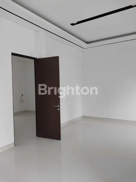 image RUMAH MEWAH BARU GRESS, DARMO PERMAI TIMUR (8)