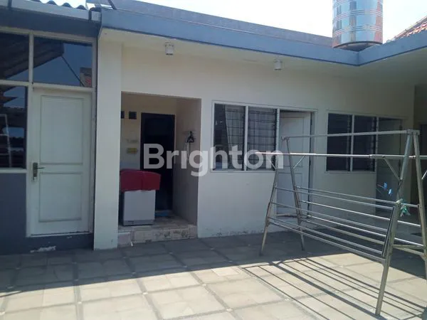 image SURABAYA PUSAT LINGKUNGAN TENANG (6)