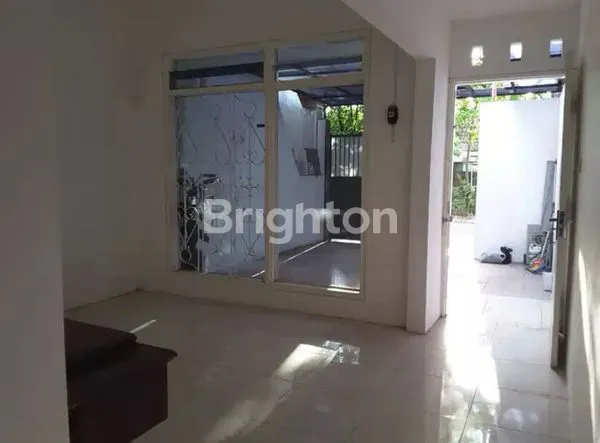 image MURAH RUMAH SIAP HUNI NGAGEL BARATAJAYA (3)