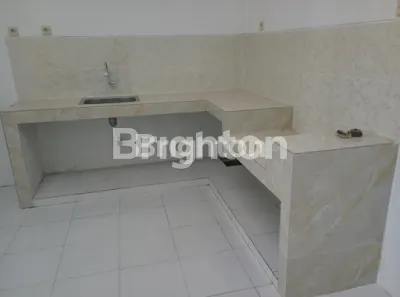 image RUMAH MINIMALIS SUDAH CANOPY (5)