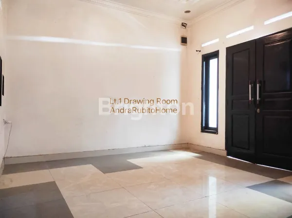 image RUMAH TERAWAT SIAP HUNI 3 LANTAI DI CIBIRU BANDUNG (4)