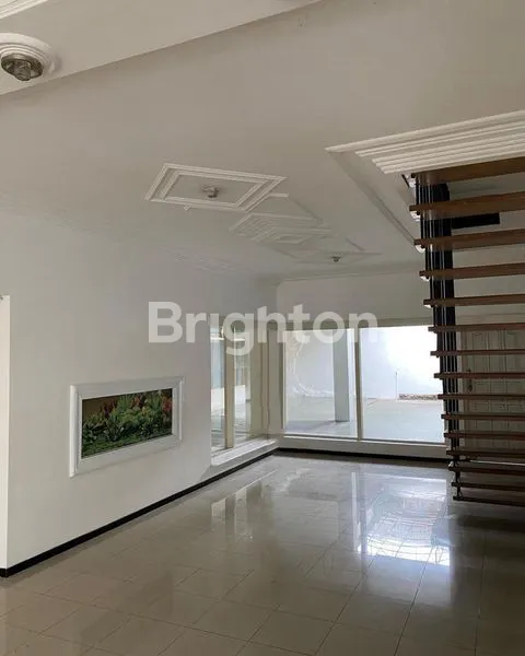 image DIJUAL RUMAH USAHA O JALAN RAYA LANGSEP (2)