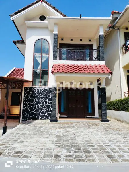 image VILLA MEWAH JUAL CEPAT 2 LT VIEW MENAWAN DI KOTA BATU (1)