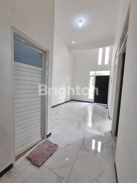 image RUMAH INDENT BAGUS MODERN BARU  STRATEGIS DEKAT EXIT TOL DI BANDARA PALMERAH BURING (4)