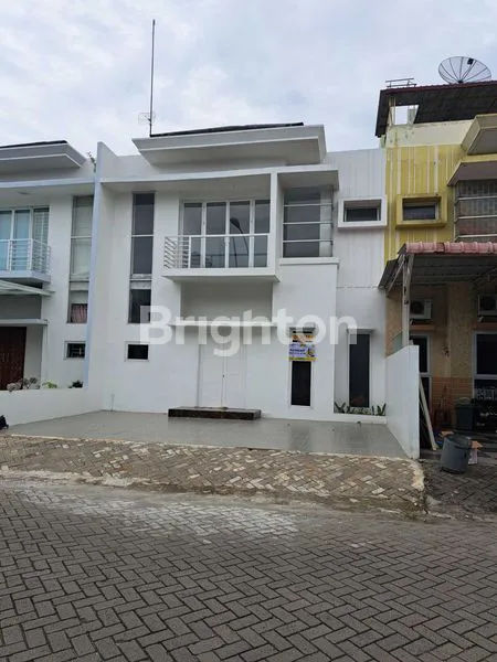 image KOMPLEK GRAHA METROPOLITAN (1)