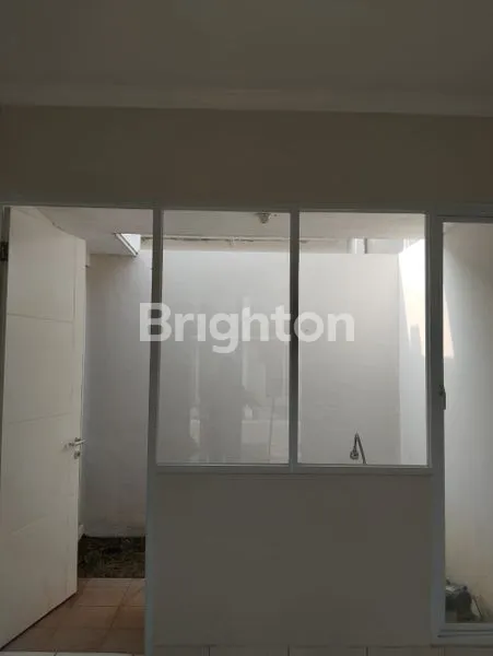 image PERUMAHAN BRITANIA CLUSTER BOLTHON  (7)