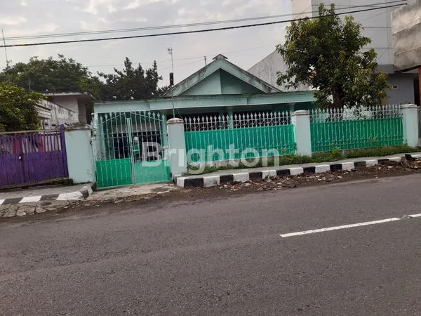 image JUAL CEPAT,, RUMAH TERAWAT SIAP HUNI (1)