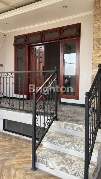 image RUMAH BARU MEWAH 2 LT DI BULAN TERANG BURING KOTA MALANG (7)