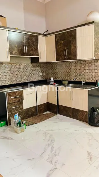 image RUMAH BARU MEWAH 2 LT DI BULAN TERANG BURING KOTA MALANG (5)