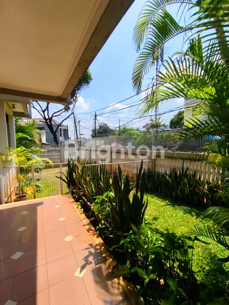 image RUMAH HOEK DURI KEPA JAKARTA BARAT BEBAS BANJIR SEMI FURNISH (3)