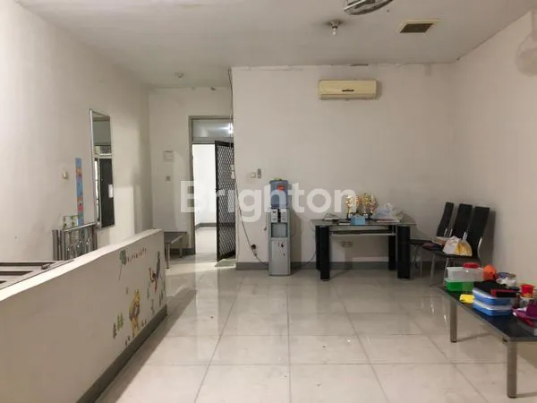 image RUMAH 2 LANTAI TAMAN COSMOS JAKARTA BARAT (1)