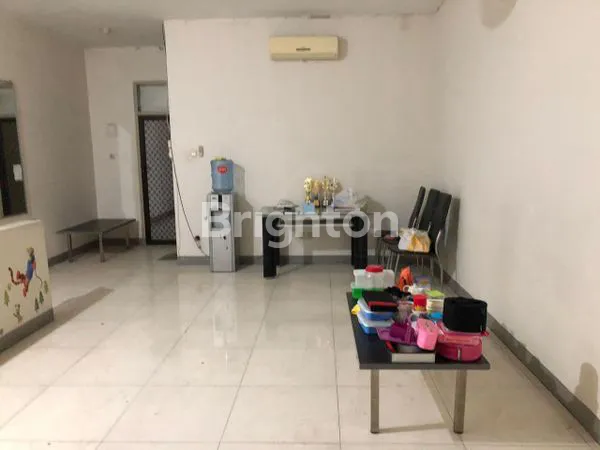 image RUMAH 2 LANTAI TAMAN COSMOS JAKARTA BARAT (7)