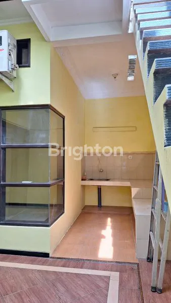 image RUMAH BAGUS MODERN LOKASI STRATEGIS DEKAT KULINER, KAMPUS DLL DI SUKUN KOTA MALANG (6)
