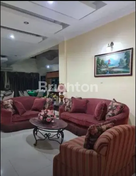 image RUMAH SULTAN MEWAH SIAP HUNI MENTENG (7)