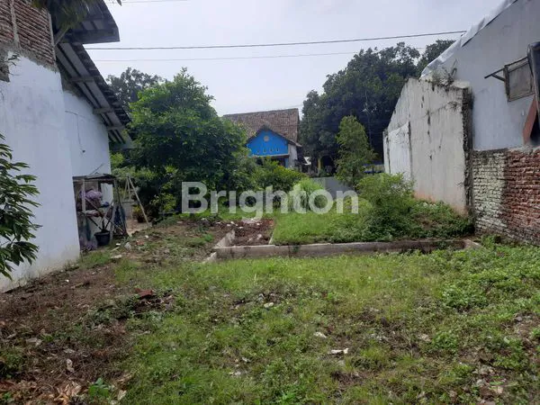 image RUMAH STRATEGIS LUAS TANAH 670 LUAS BANGUNAN 250M2 (4)