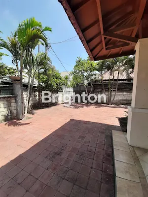 image RUMAH VILLA DEKAT CANGGU CLUB BALI (7)