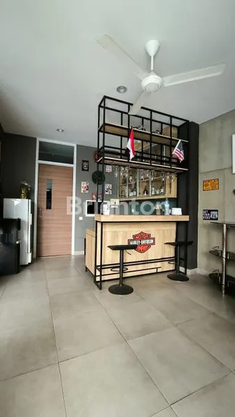 image HUNIAN MEWAH DENGAN KOLAM RENANG DAN MINI BAR DI DEPOK (5)