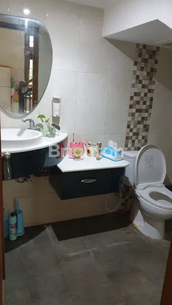 image RUMAH MINIMALIS KUALITAS VILLA (8)