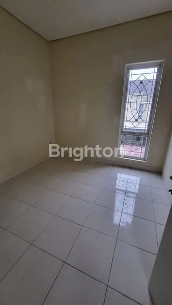 image RUMAH SIAP HUNI DAN BAGUS DI PARADISE (4)