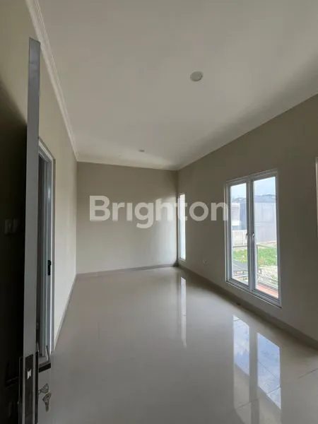image RUMAH CLUSTER BARU MURAH 2 LANTAI DI JATIBENING - BEKASI SELATAN (NEGO) (4)