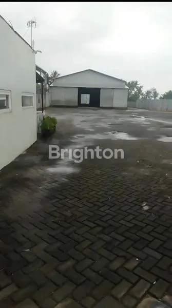 image GUDANG DI JALAN POROS SUMBERPASIR PAKIS MALANG (1)