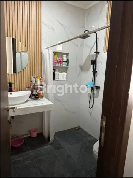 image HUNIAN SEMI FURNISH DI FORTUNE HEIGHT GRAHA RAYA BINTARO TANGERANG SELATAN (8)