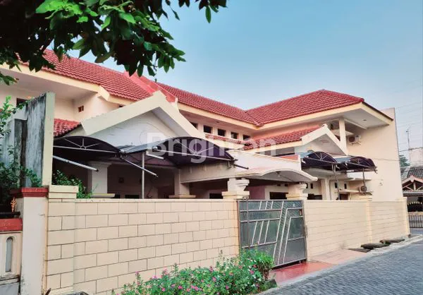 image RUMAH POJOK MEWAH GADING FAJAR 2 COCOK BUAT USAHA (1)