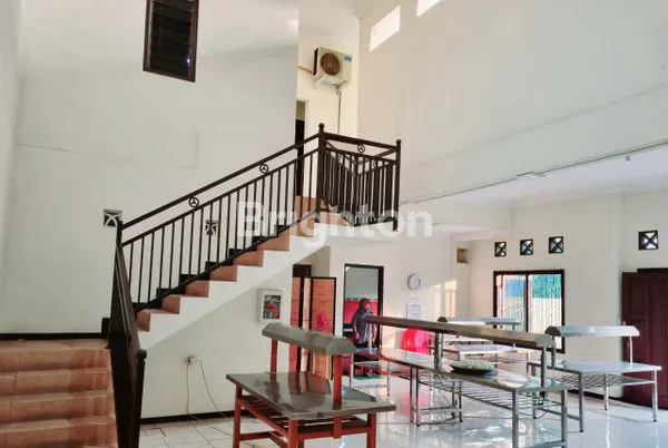 image RUMAH POJOK MEWAH GADING FAJAR 2 COCOK BUAT USAHA (4)