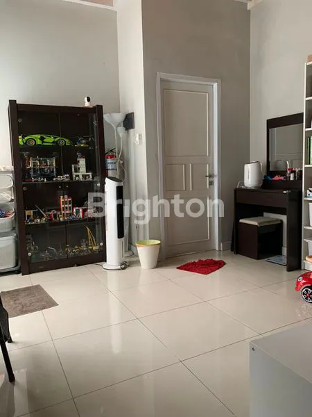 image RUMAH CANTIK DI LIPPO KARAWACI TANGERANG (3)