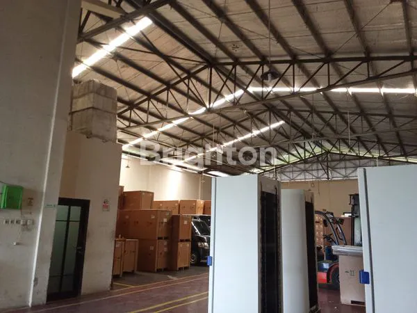 image GUDANG STRATEGIS (2)